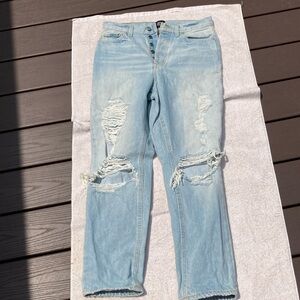 BDG Urban Outfitters  ripped jeans